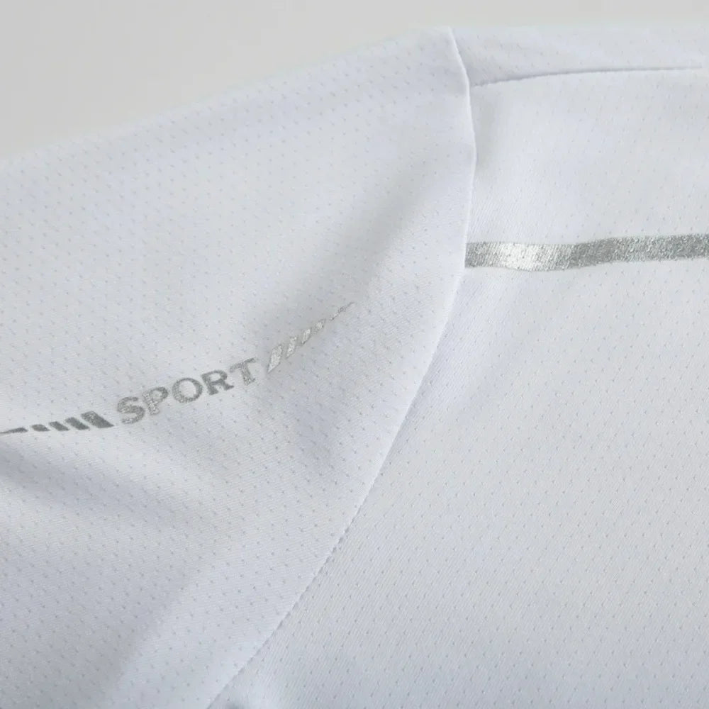Running T-shirt Reflective Short Sleeve Ice Silk Quick Drying Summer Thin Breathable Fitness Tees Shirt Sportswear Sportsshirt